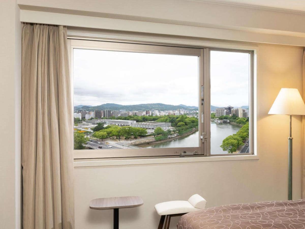 Superior Twin Room with Park View with 1 extra bed - Non-Smoking